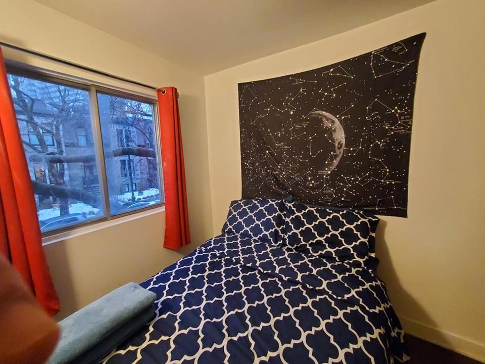 Full Kitchen / Metro Atwater / High Speed Internet *