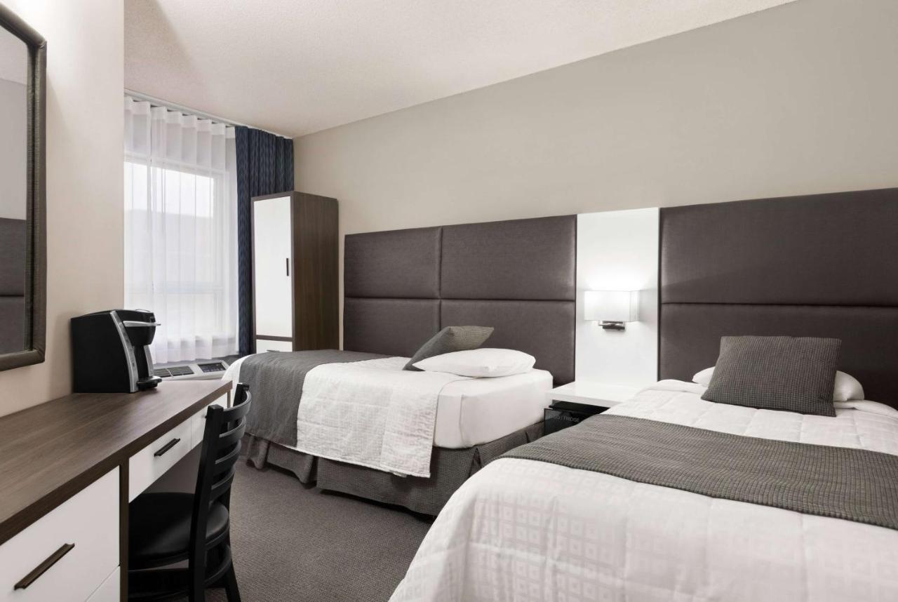 Hotel Travelodge By Wyndham Centre 3*