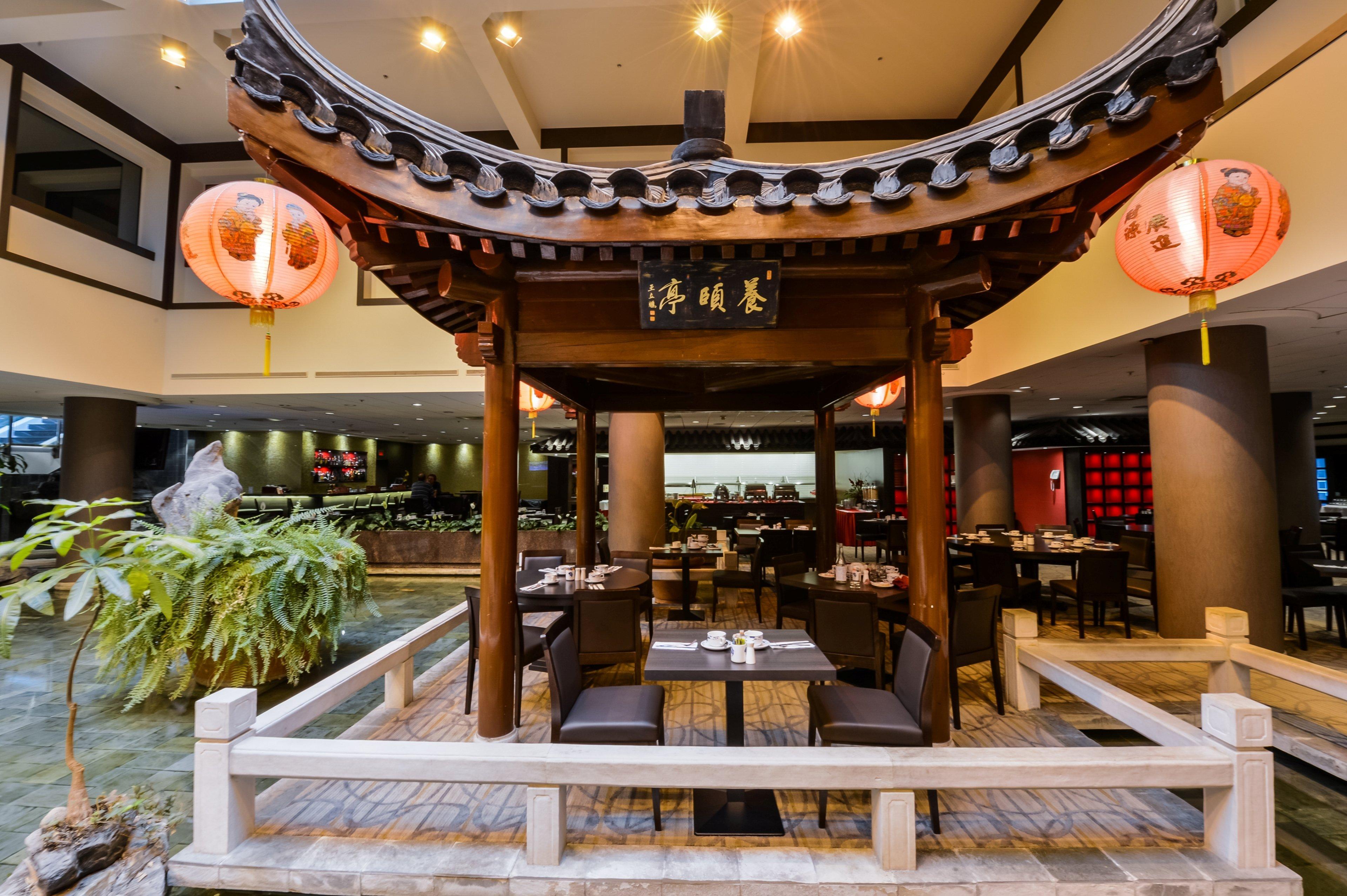 Centre Downtown By Ihg Hotel 4*