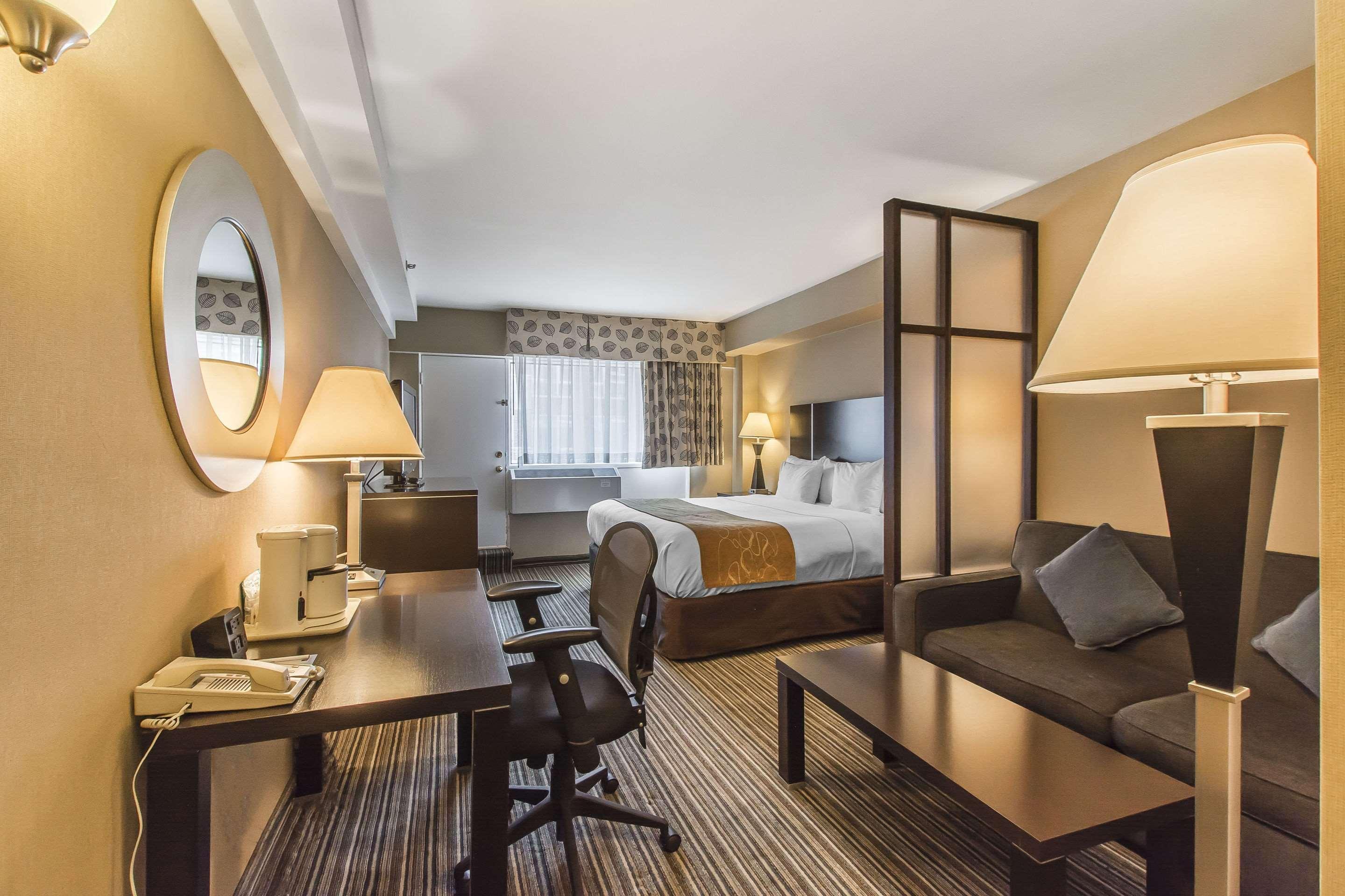 Comfort Downtown Hotel Montreal