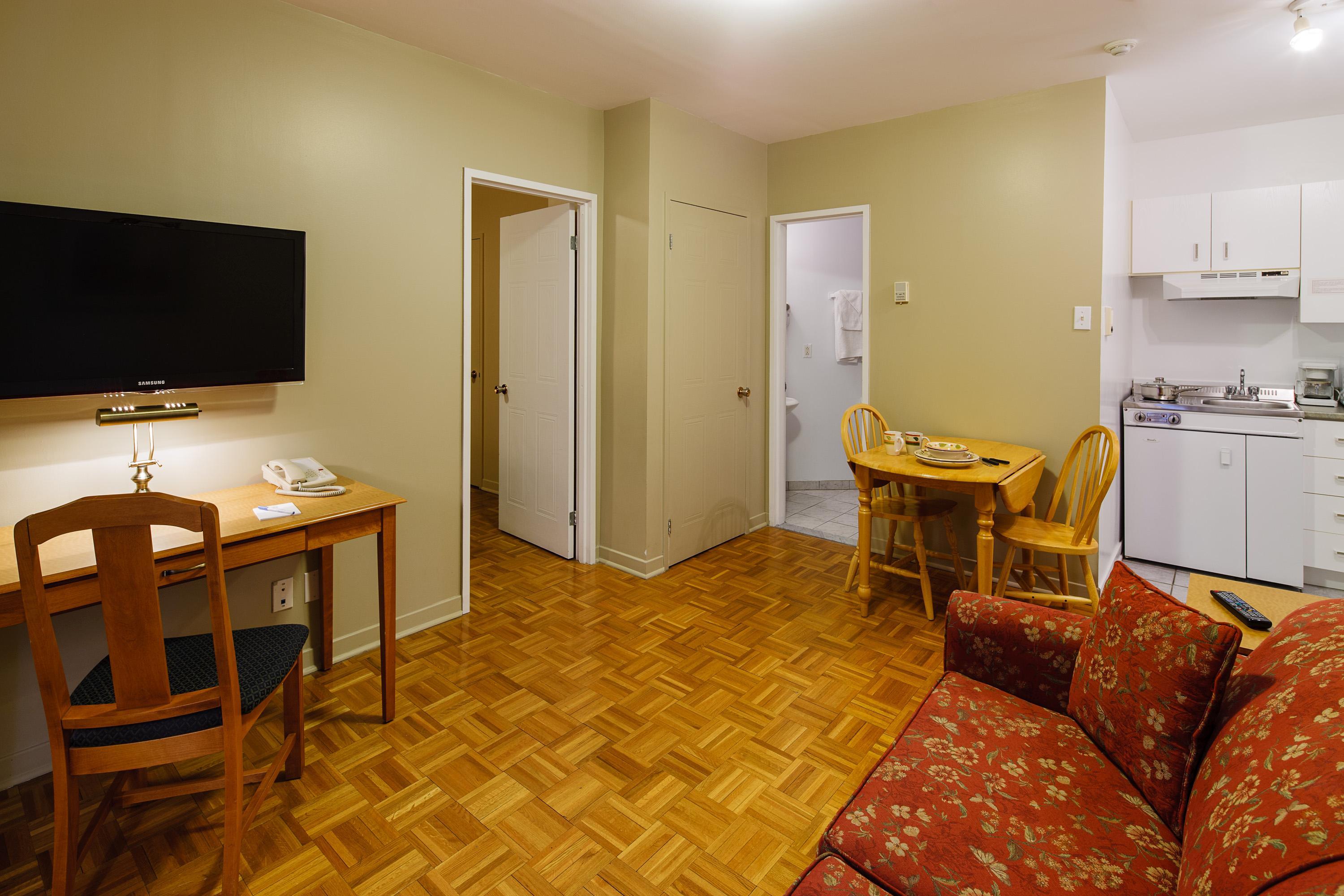 Le Roberval 3* Montreal