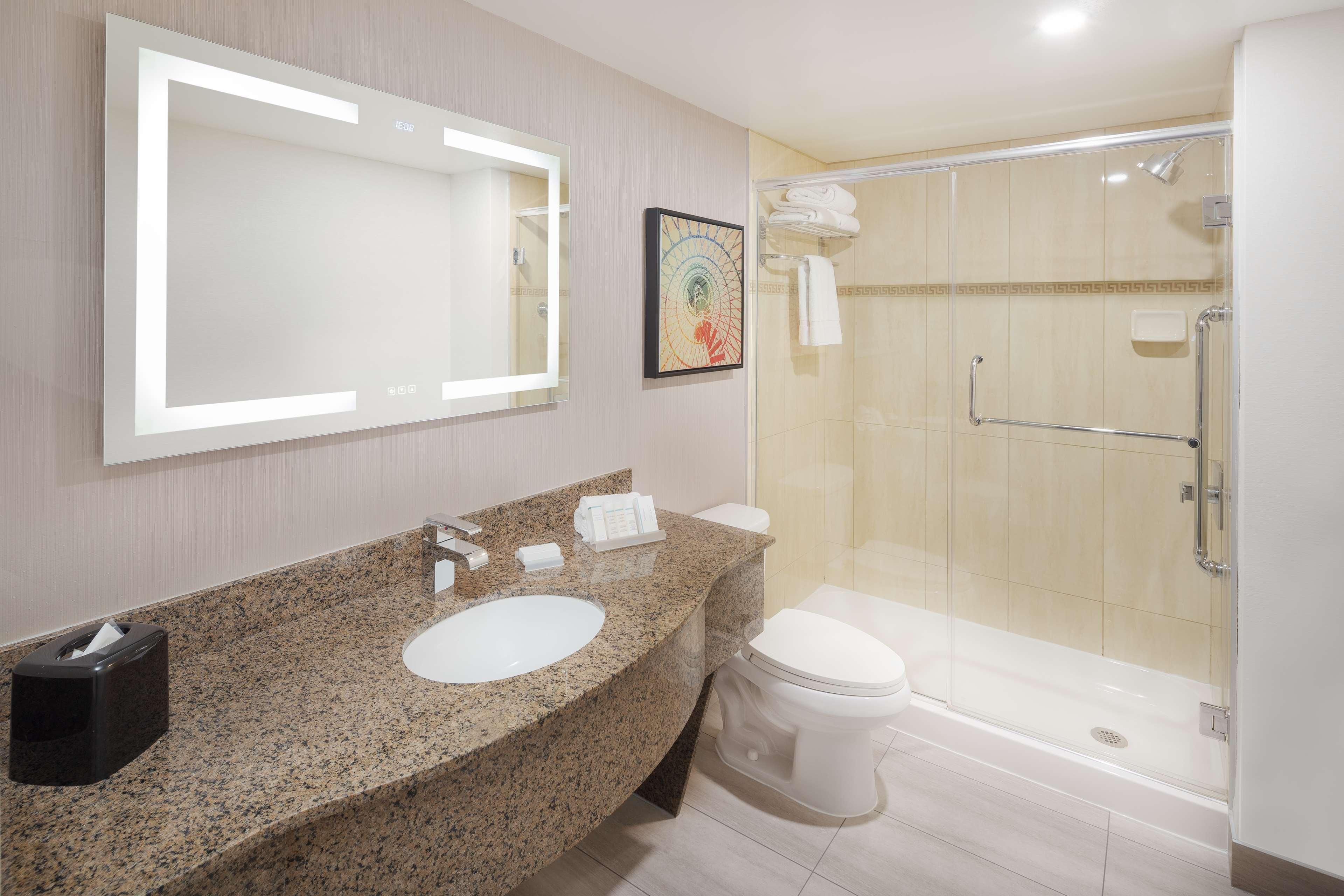 Hotel Hilton Garden Centre-ville 4*