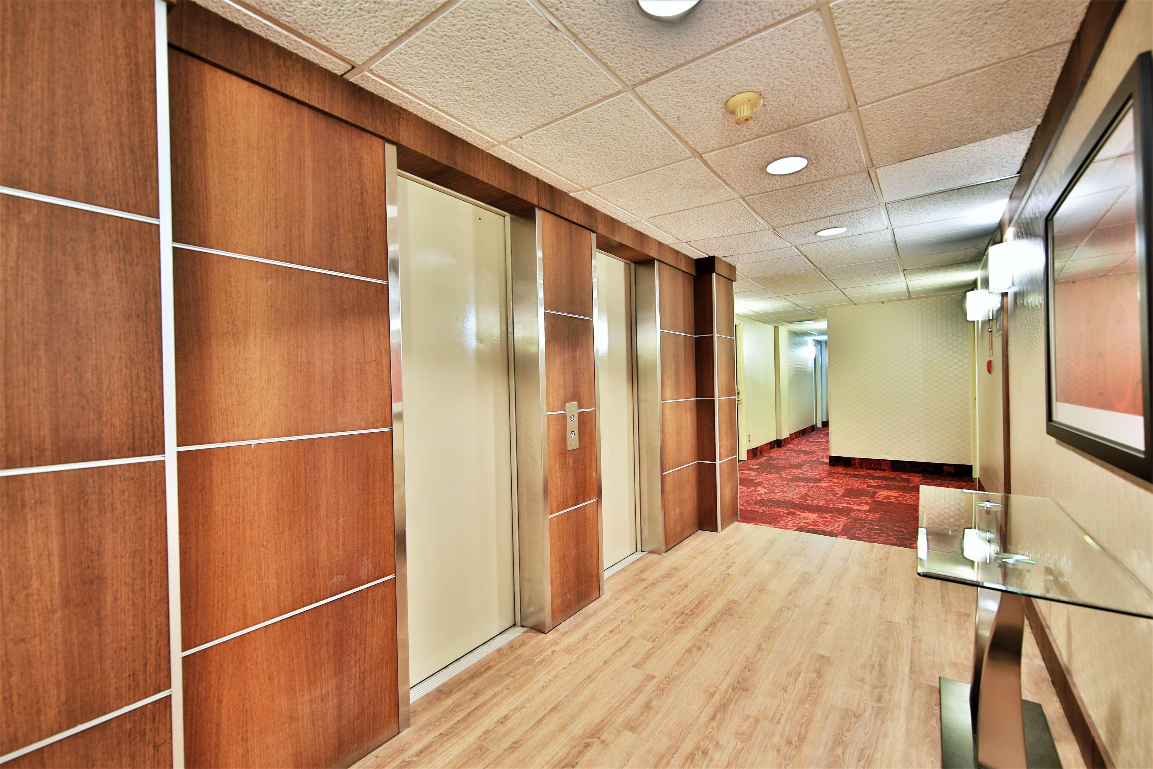 Hotel Western Downtown- Europa Montreal