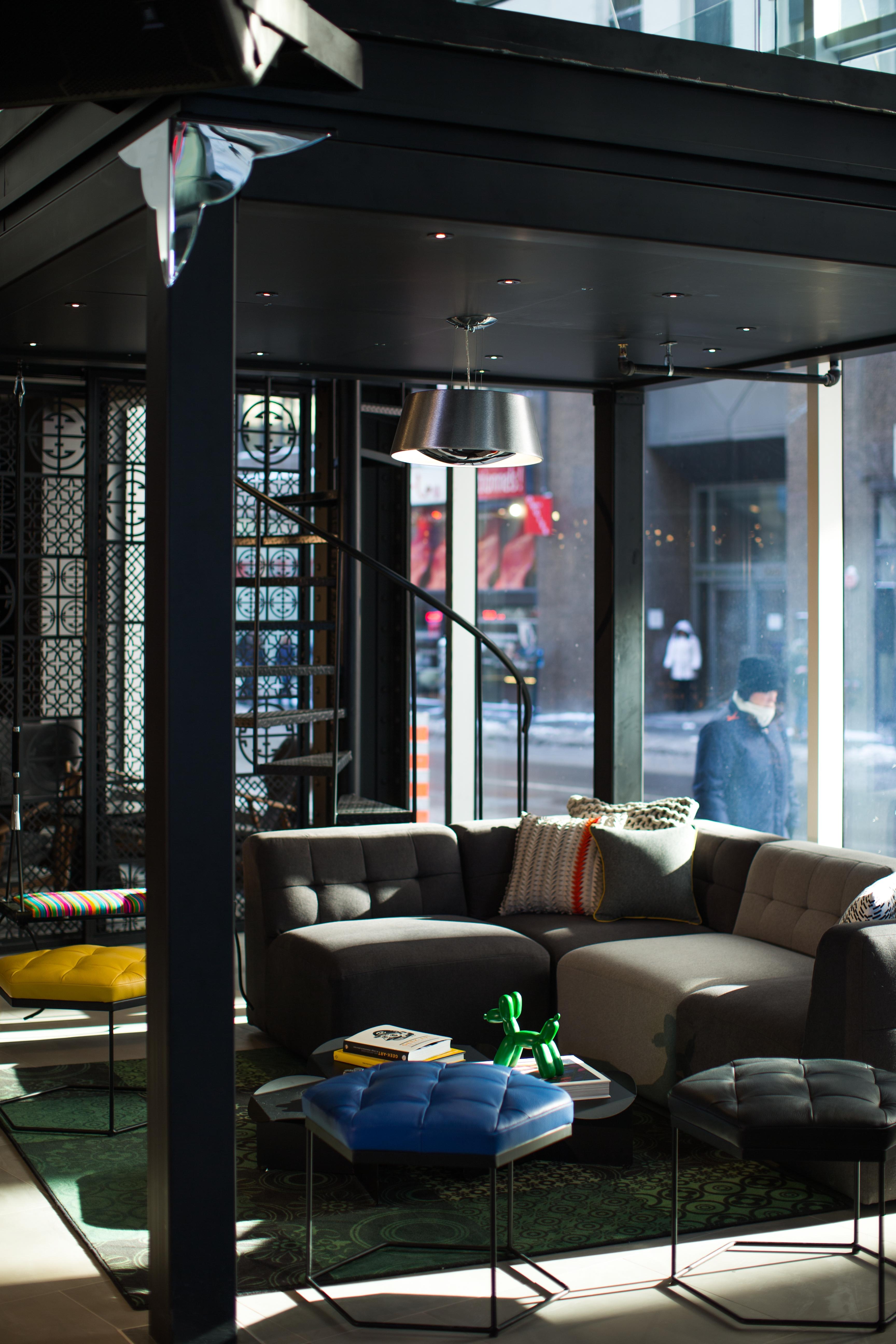 Hotel Renaissance Downtown Montreal