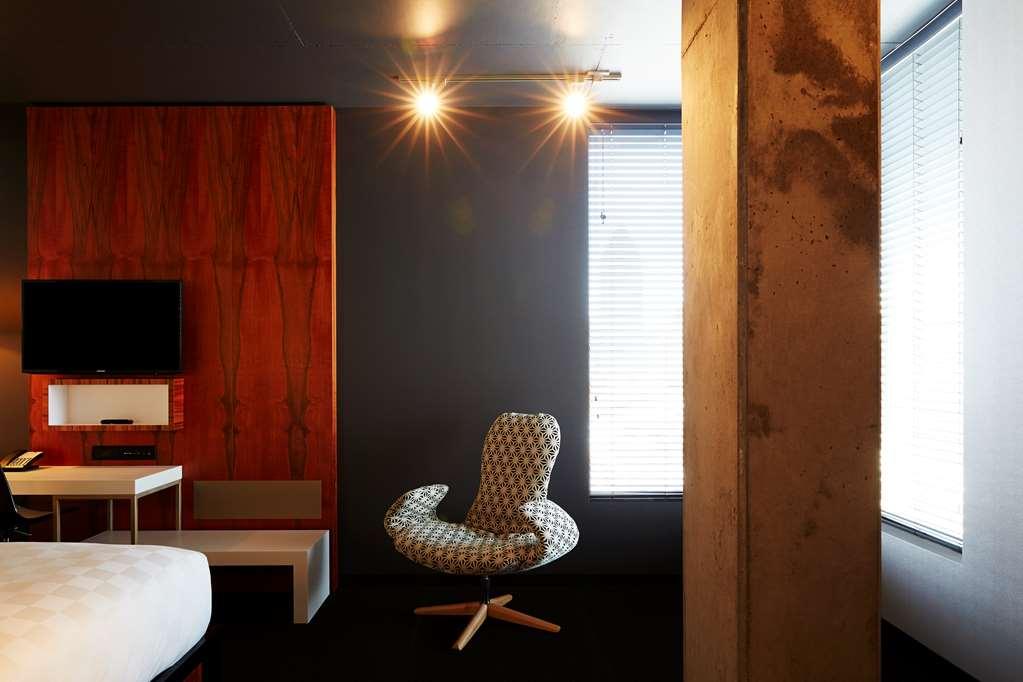 Alt Hotel Montreal