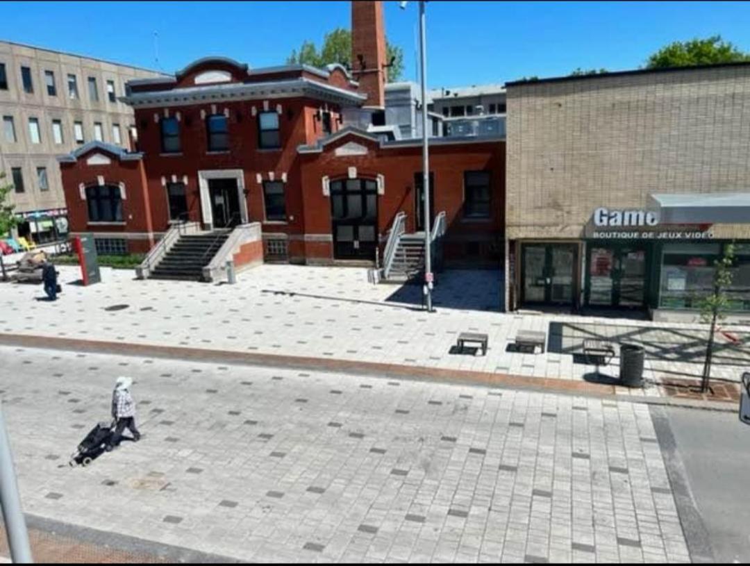 No2 Plaza St-hubert Metro Jean-talon Jarry Parc Apartment Montreal