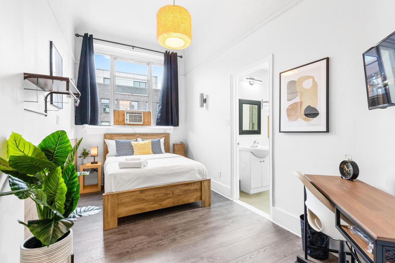 Hotel Le & Stone