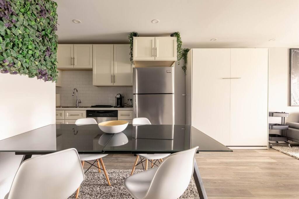 Apartment 3br Escape In Stylish At Anjou