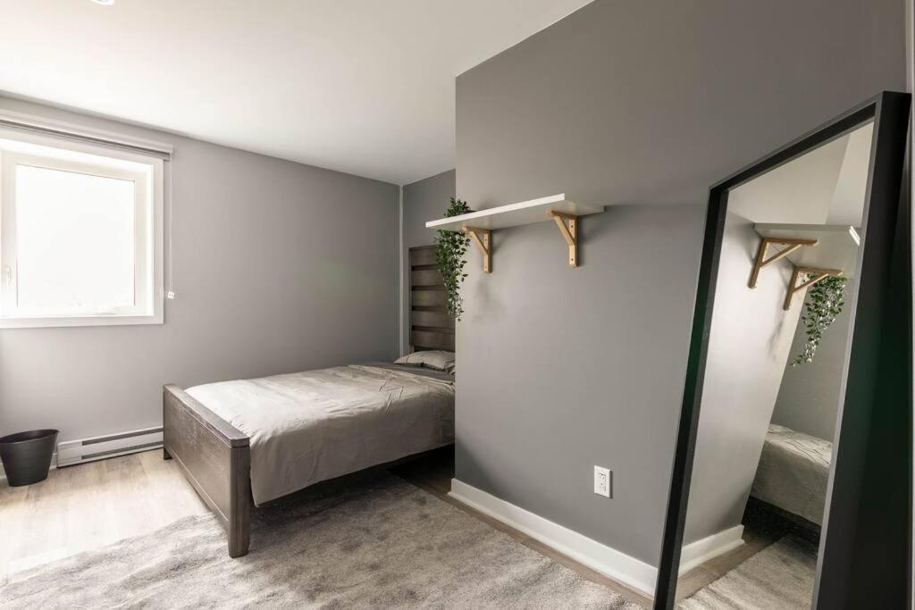 3br Escape In Stylish At Anjou Montreal