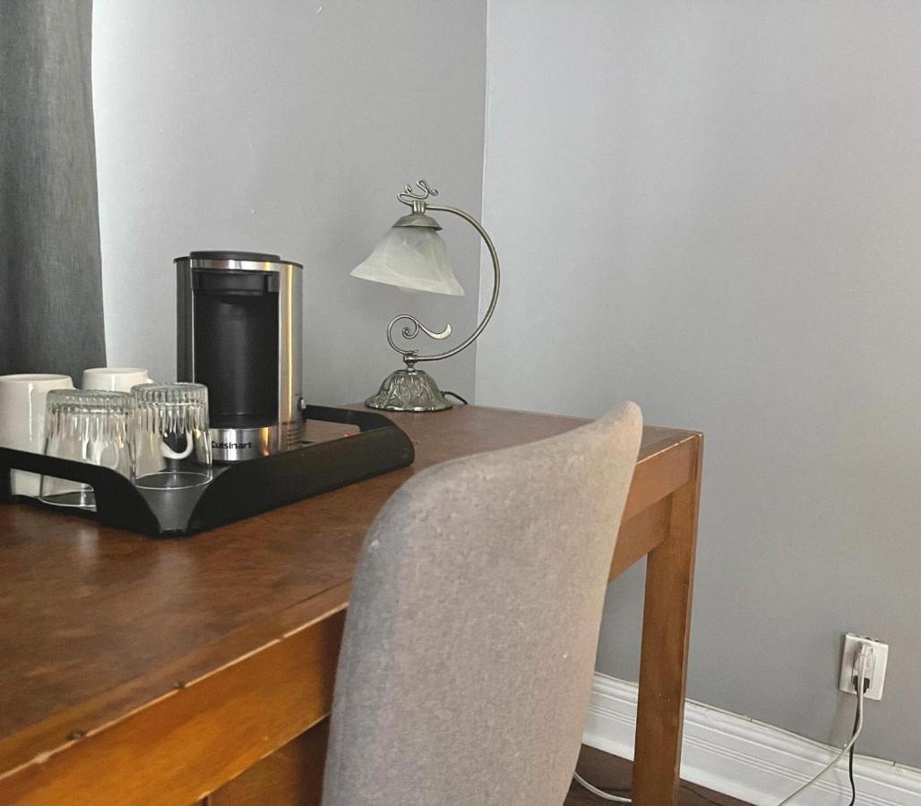 De Paris 3* Montreal