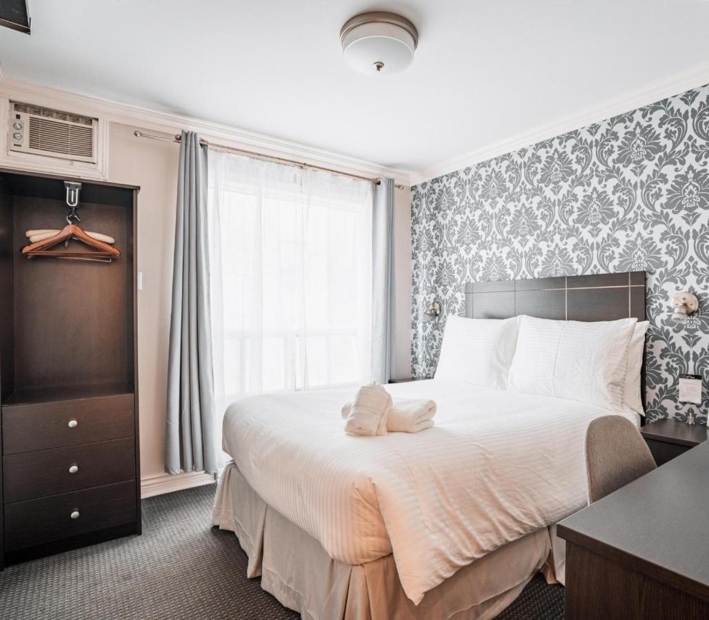 De Paris Hotel Montreal