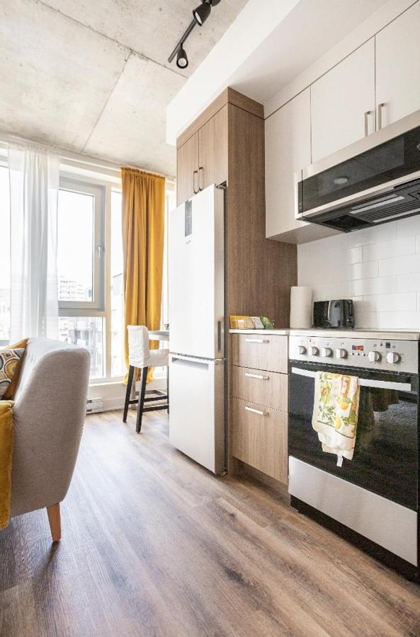 The Catherinoise, In Heart Of Downtown Apartment Montreal