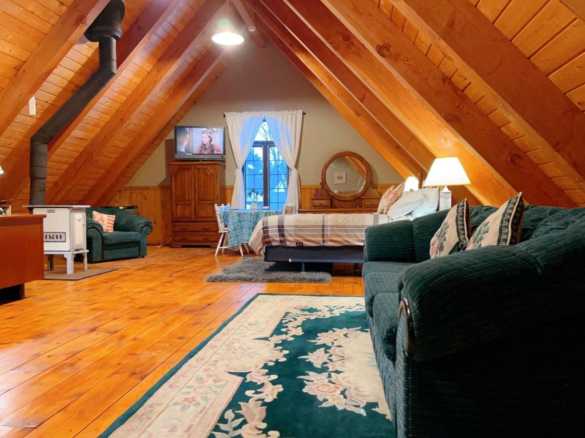 Lulu's Chalet *