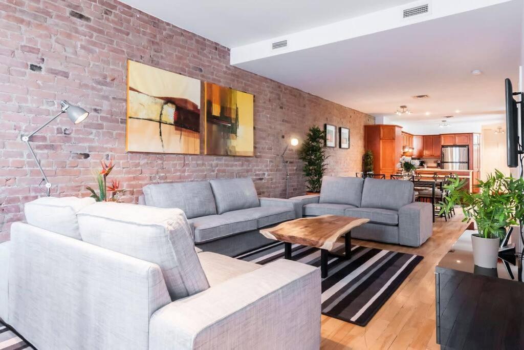 Le Metro Mont-royal By Homeinmontreal Apartment Montreal