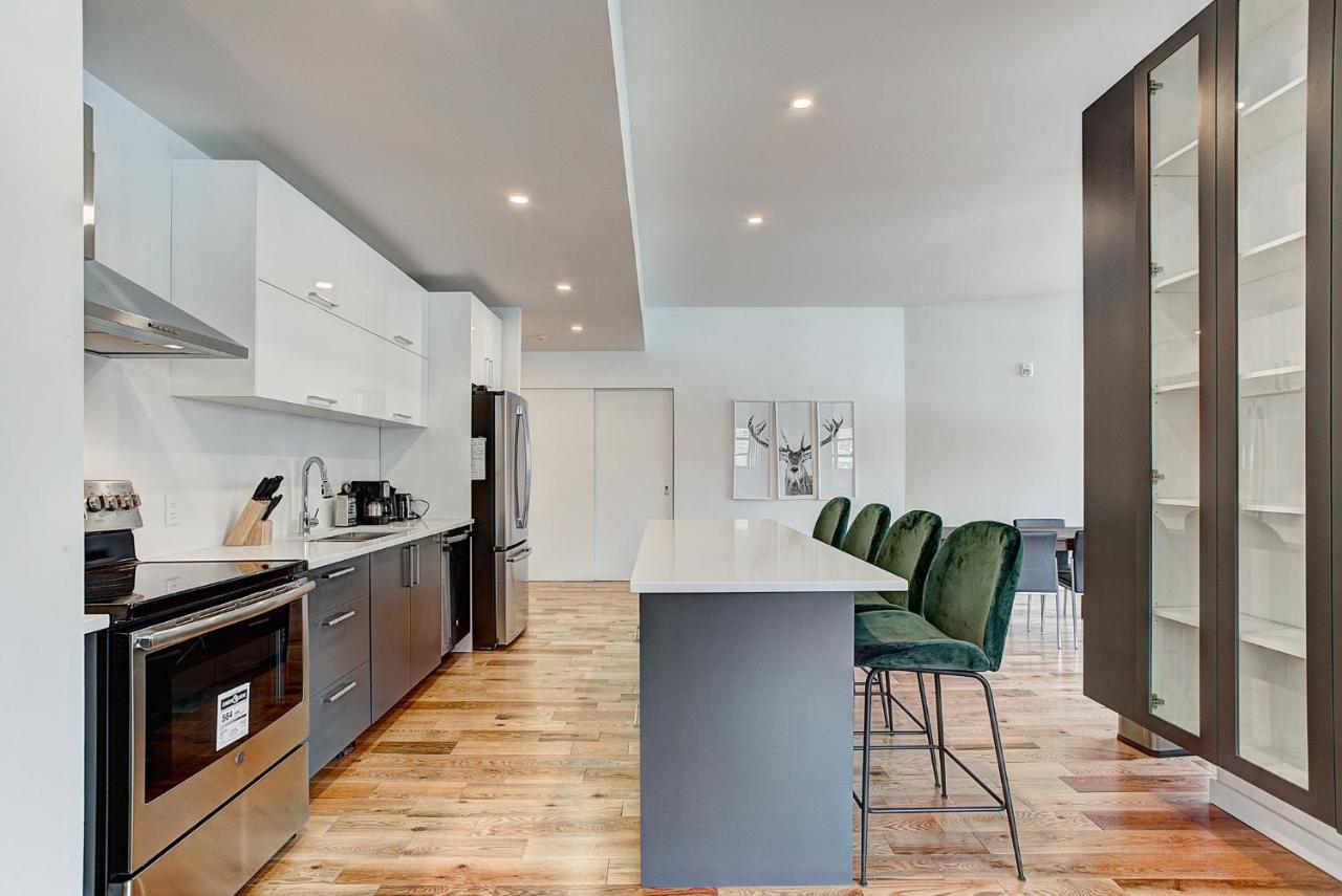Modern In Ndg Apartment Montreal