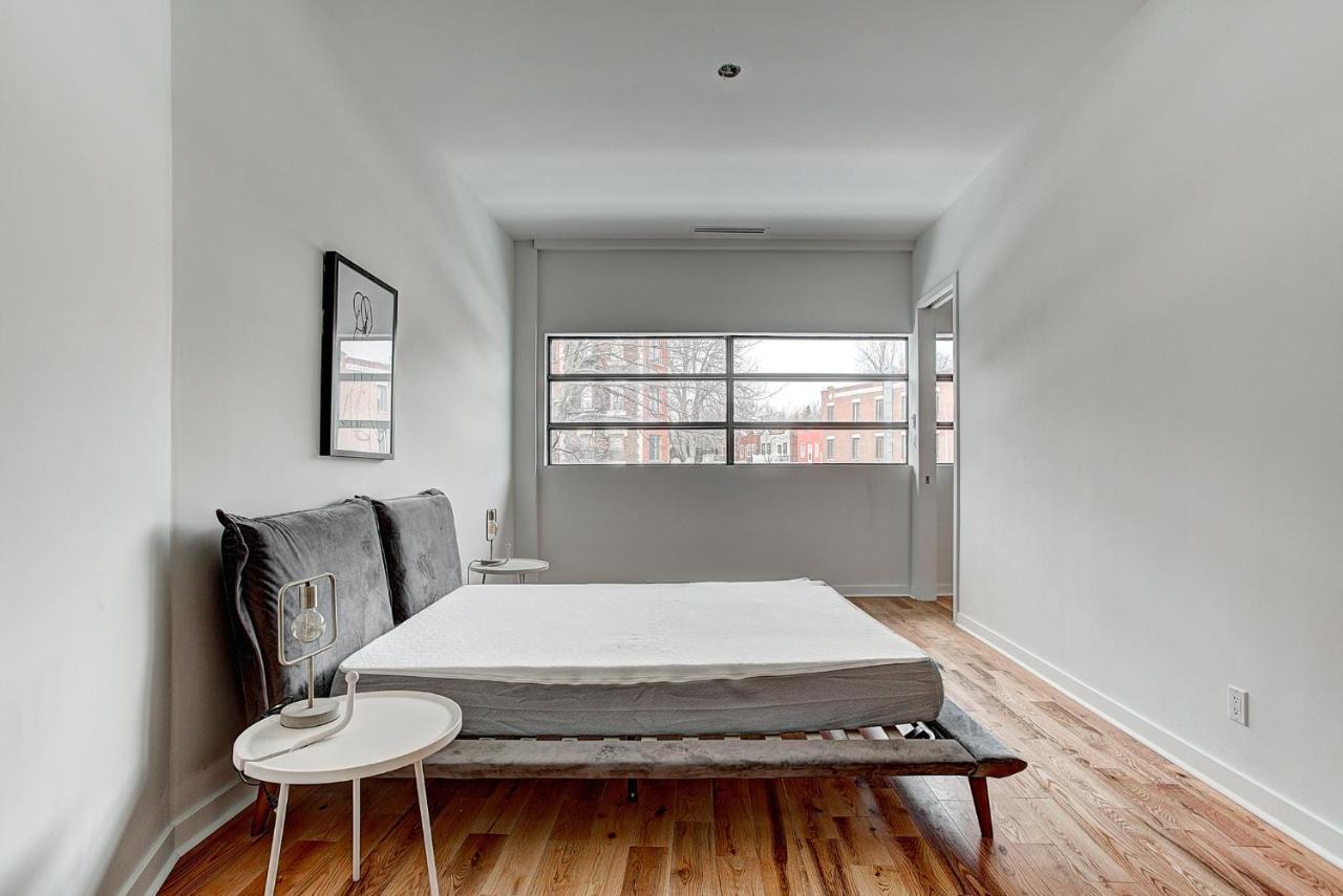 Modern In Ndg *