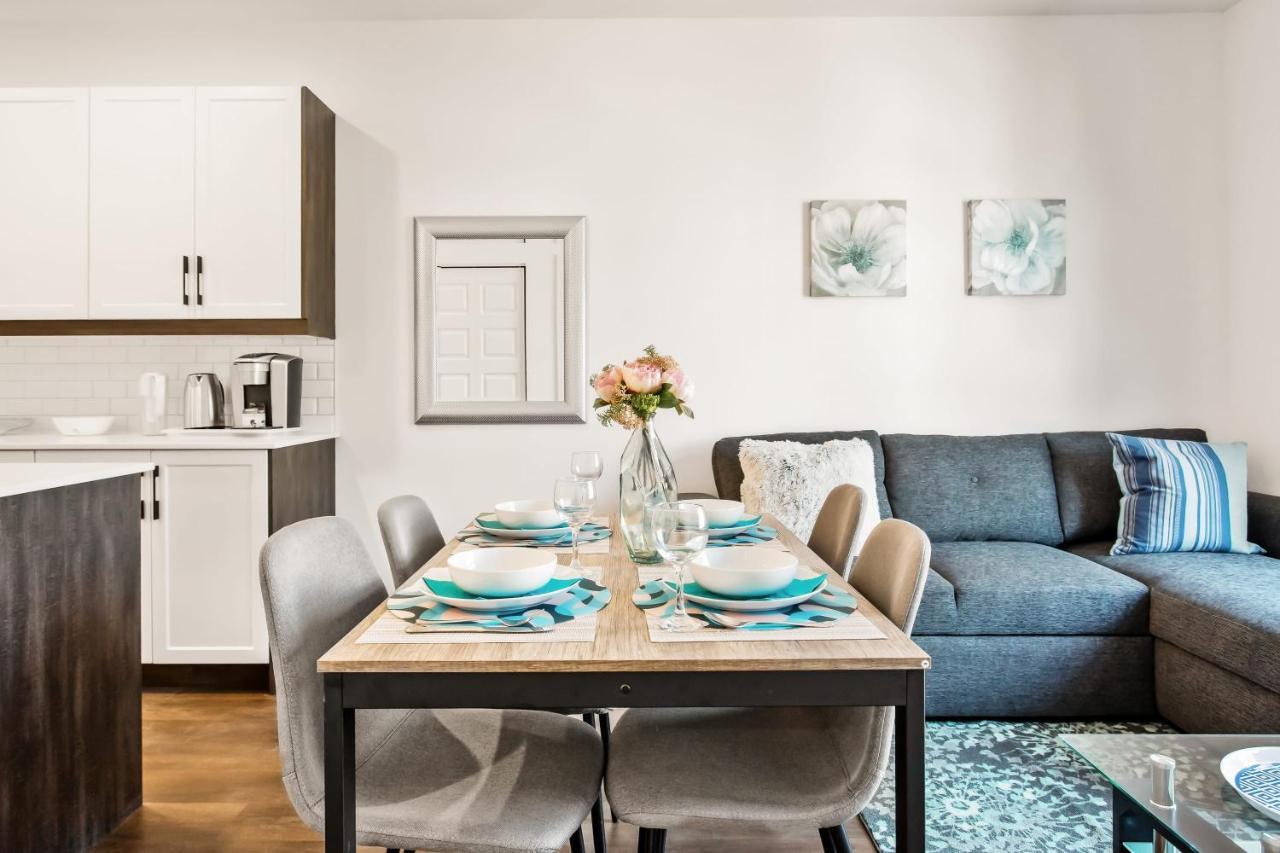 M11 Luxury 1br Sofa Bed In The Heart Of Plateaumile-end Montreal