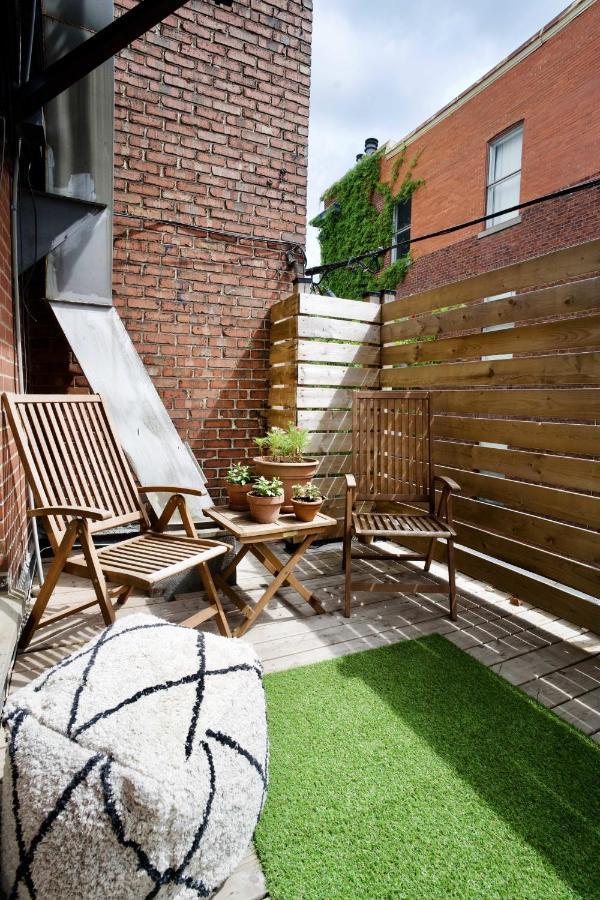 M11 Modern Comfy Wac In Plateaumile-end Montreal