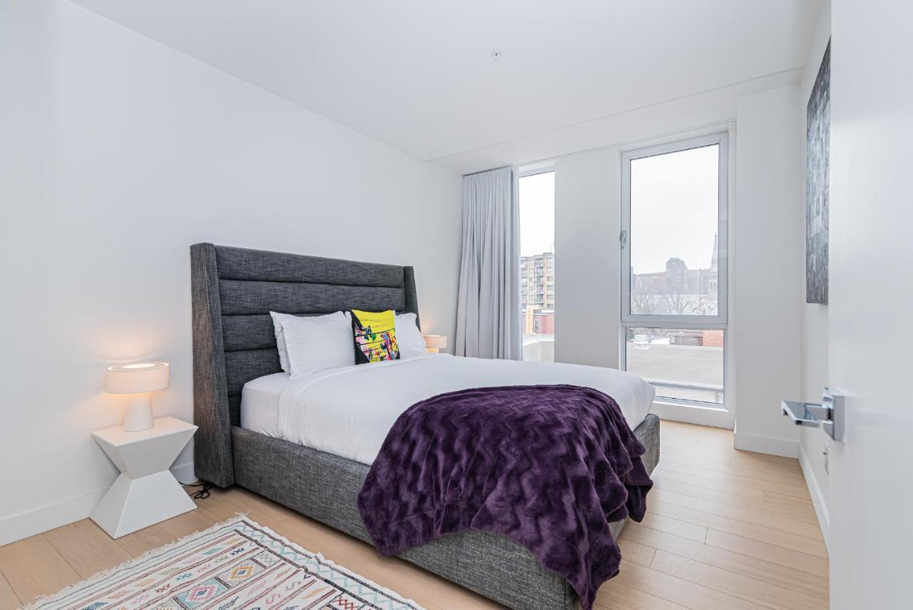 Le Se7t Penthouses Apartment Montreal