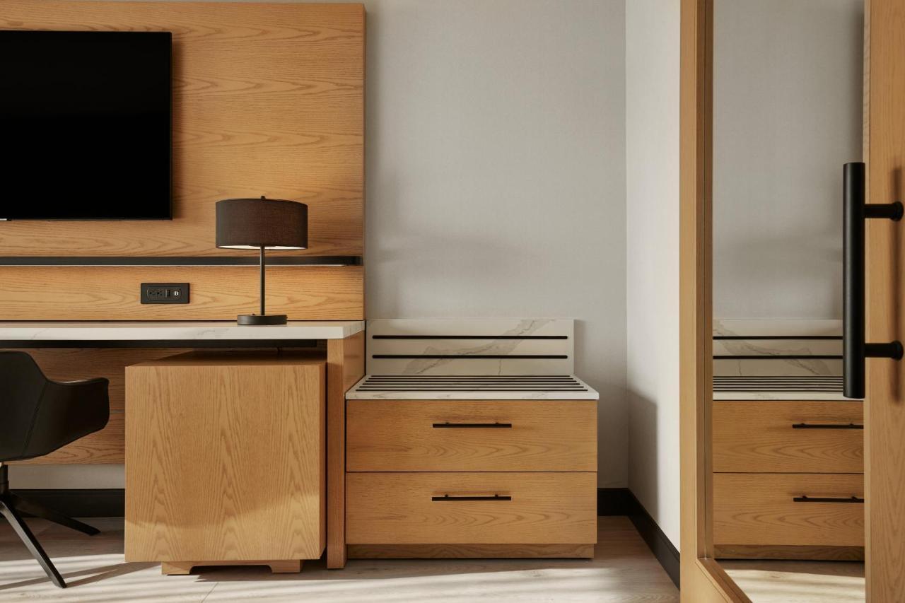 Hyatt Place - Downtown 3* Montreal