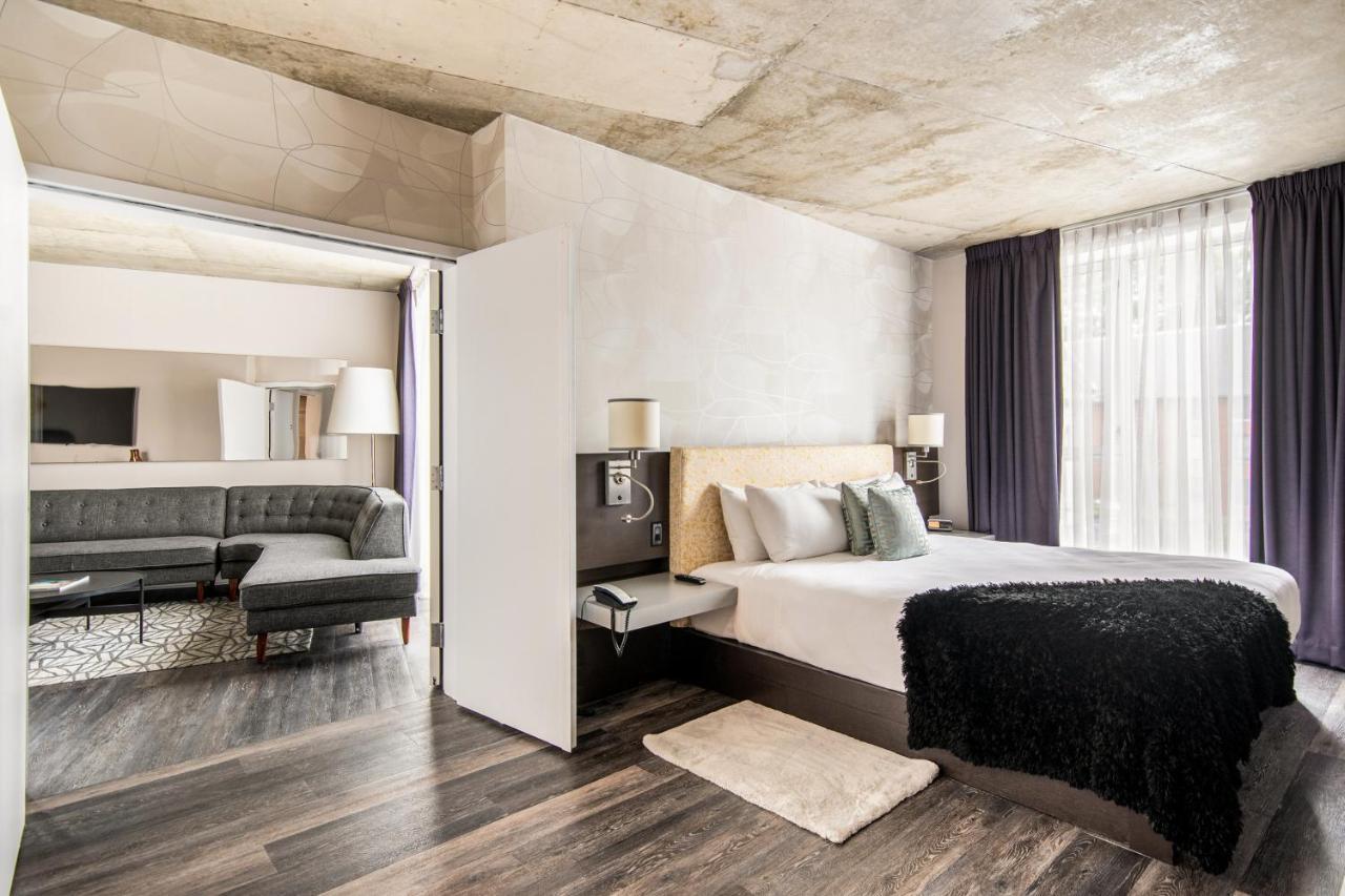 Hotel10 Hotel