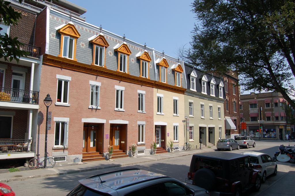 Le Chasseur Bed & Breakfast Bed & Breakfast Montreal
