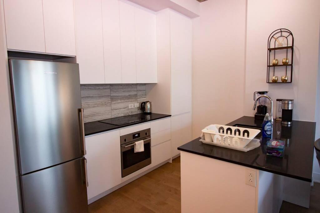 Apartment Location & Modern