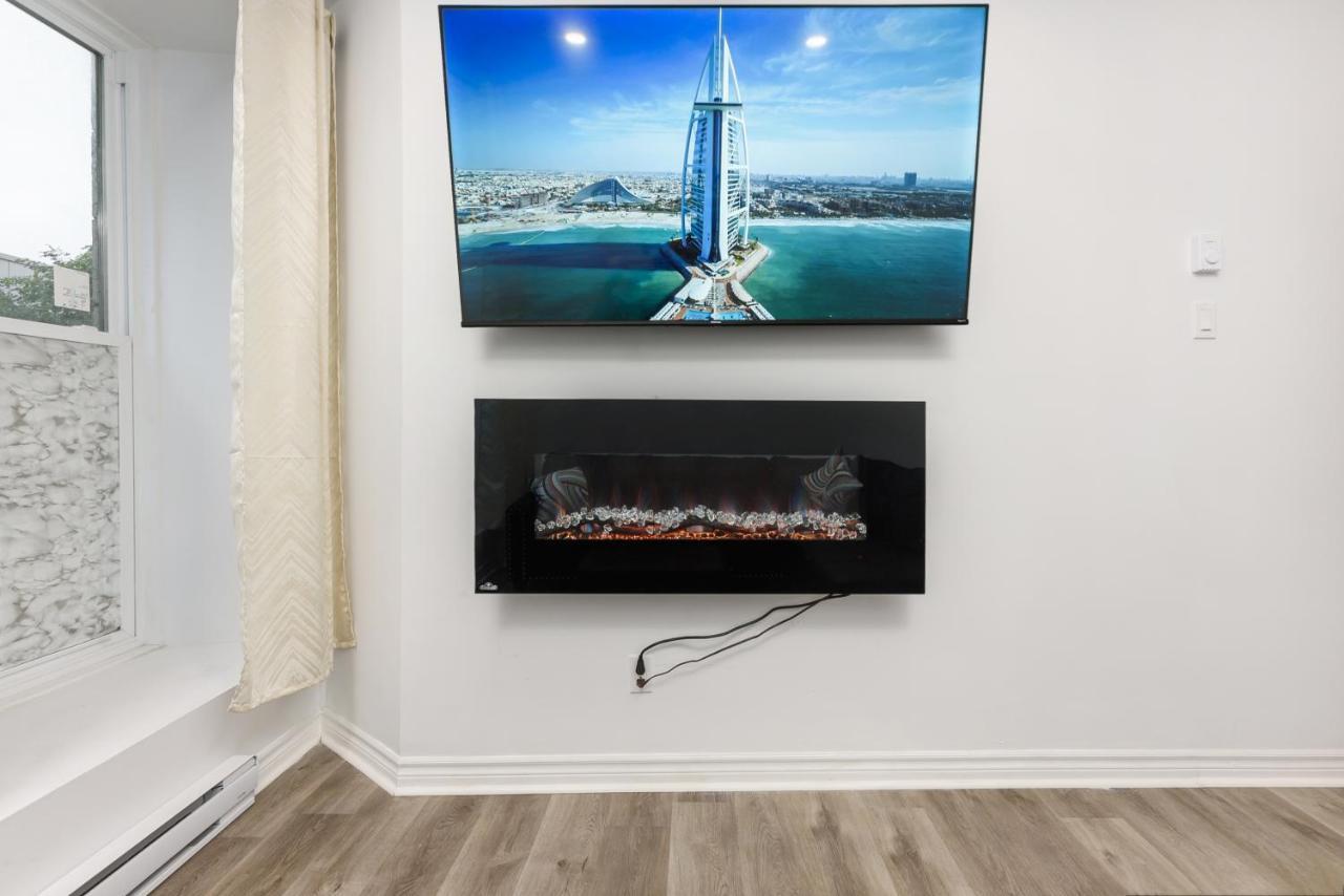 Downtown Loft Apartment Montreal