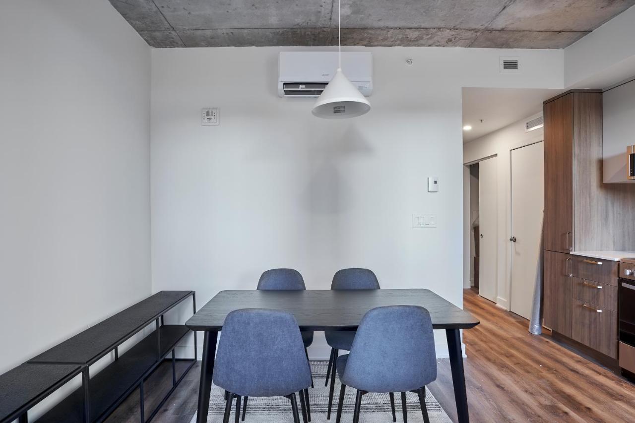 Apartment Corporate / Business In Heart Montreal