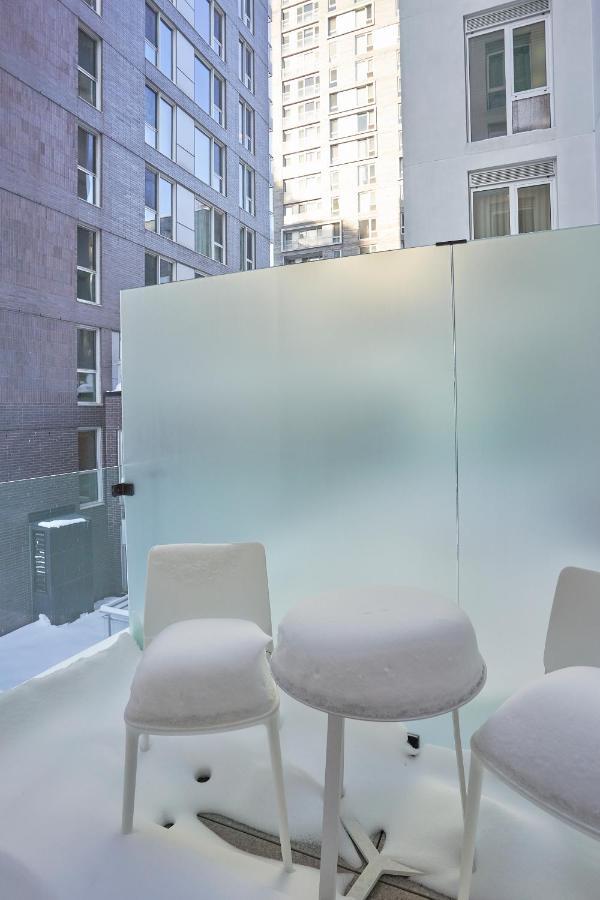 Corporate / Business In Heart Apartment *