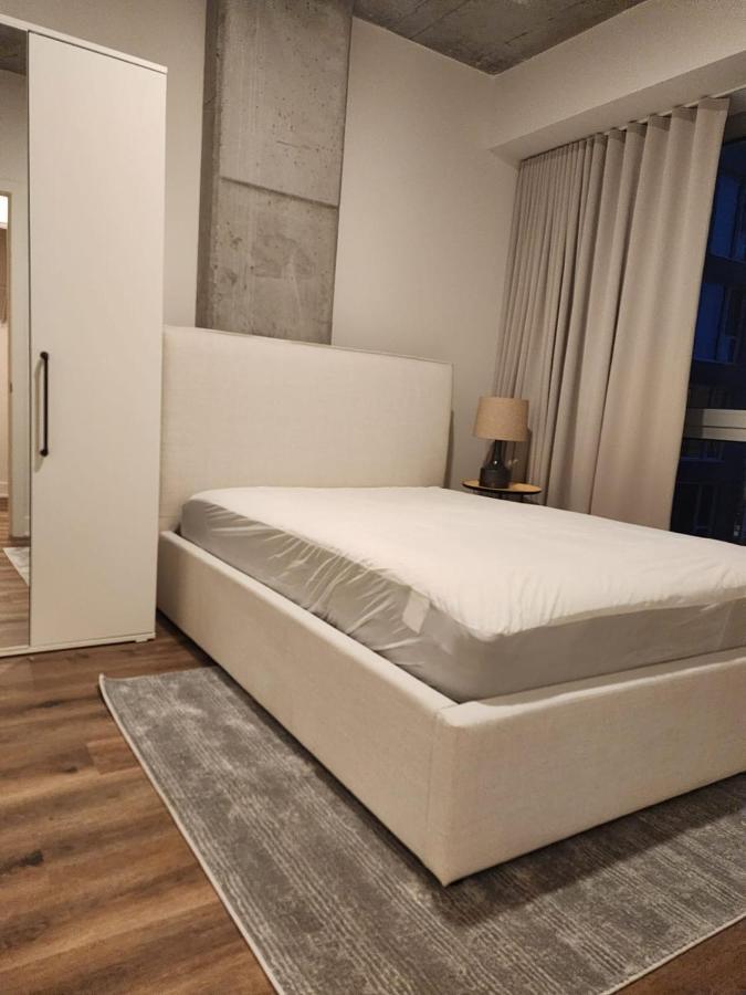 Corporate / Business In Heart Apartment Montreal