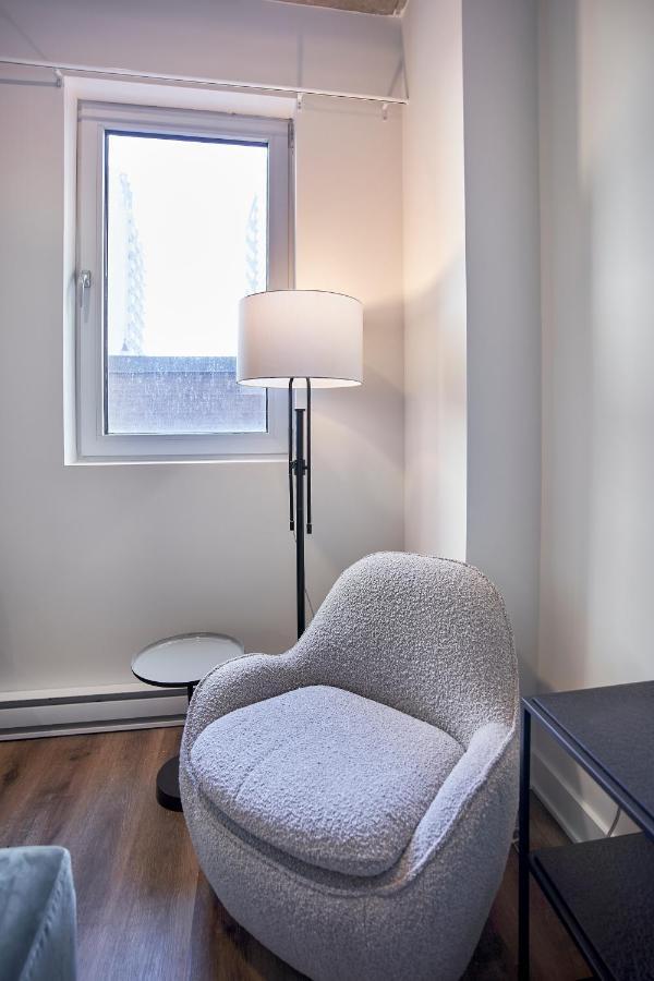 Apartment Corporate / Business In Heart Montreal