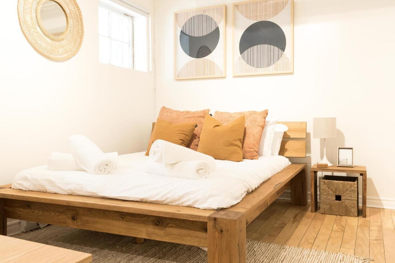 Beautiful Studio In Westmount Amazing Location *
