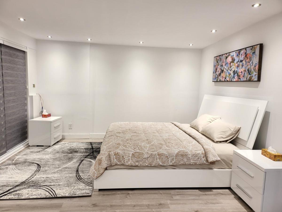 Holiday home 4 Bedrooms Beautiful Townhouse Montreal