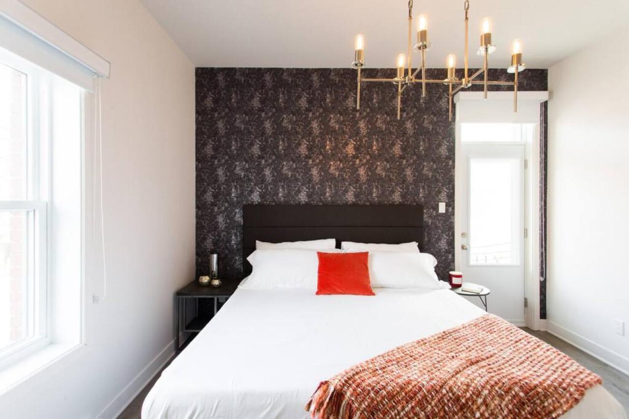 Brand New Light Filled Mile End Flat By Denstays *