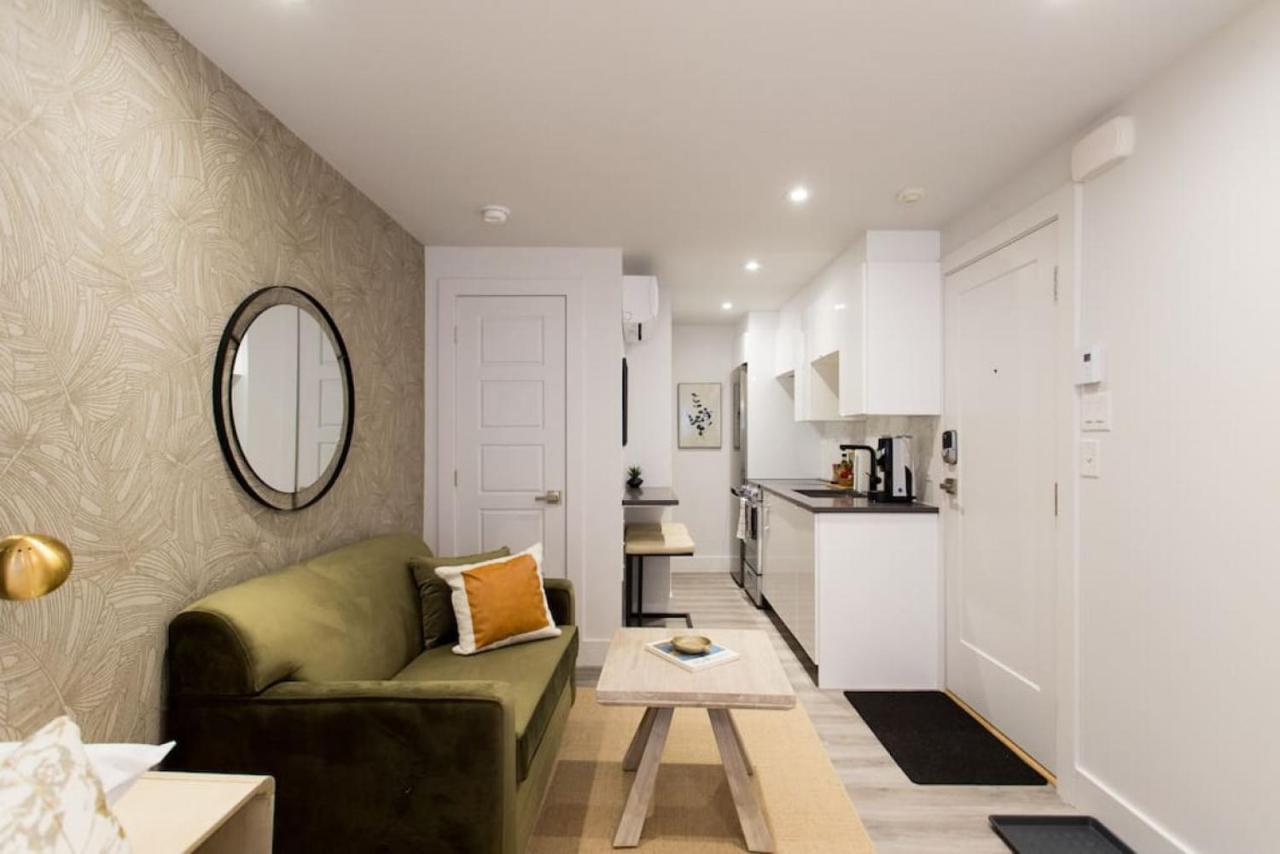 Palms Little Italy With Full Bathroom By Denstays Apartment *