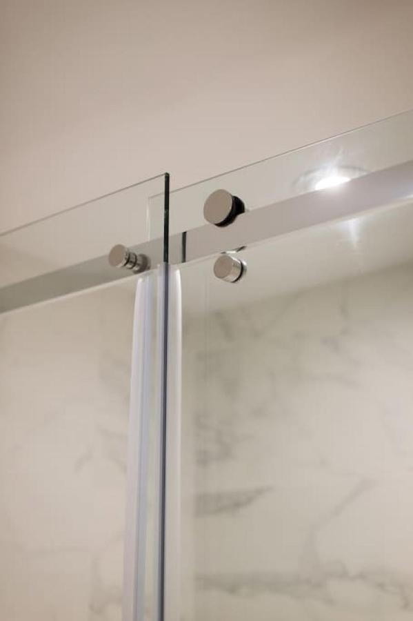 Apartment Palms Little Italy With Full Bathroom By Denstays Montreal