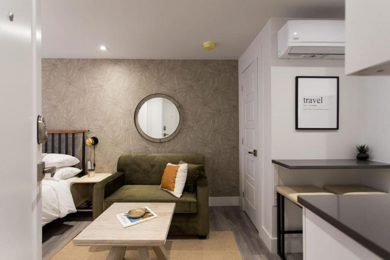 Palms Little Italy With Full Bathroom By Denstays Apartment *