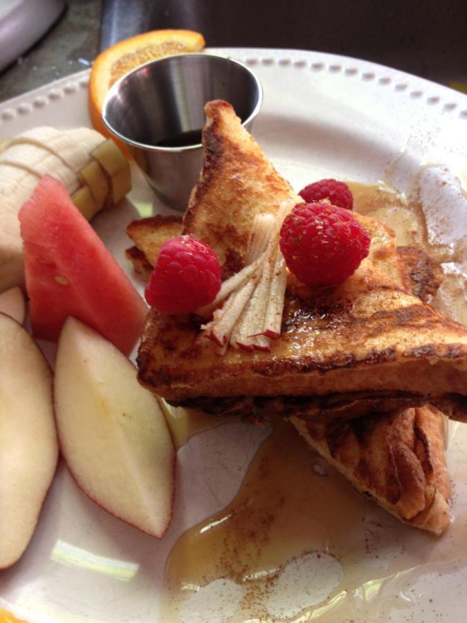 Bed & Breakfast Repos & Manna Downtown