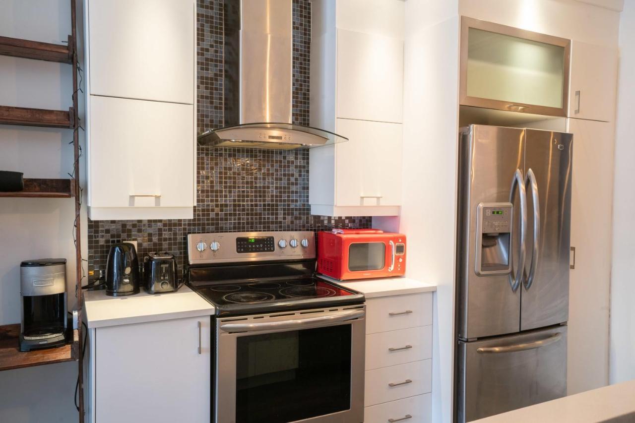 Apartment Breathtaking 3 Beds Apt A 2-mins Walk From Metro! *