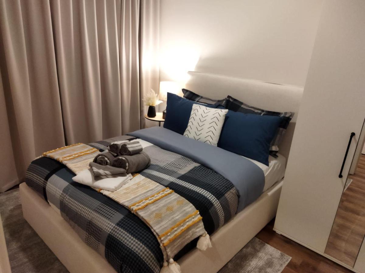 The Cartier - Free Parking Apartment