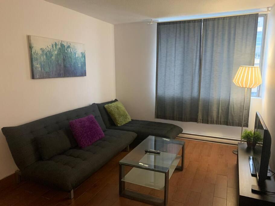 1 Bedroom In Downtown