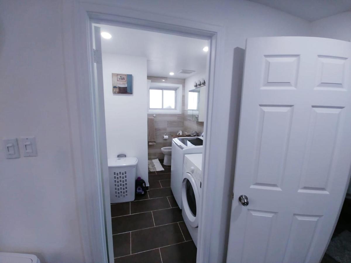 Apartment Full 1 Bedroom Montreal