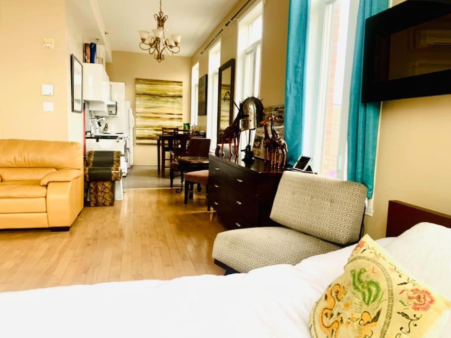 Beautiful Loft 5 The Heart Of The Village