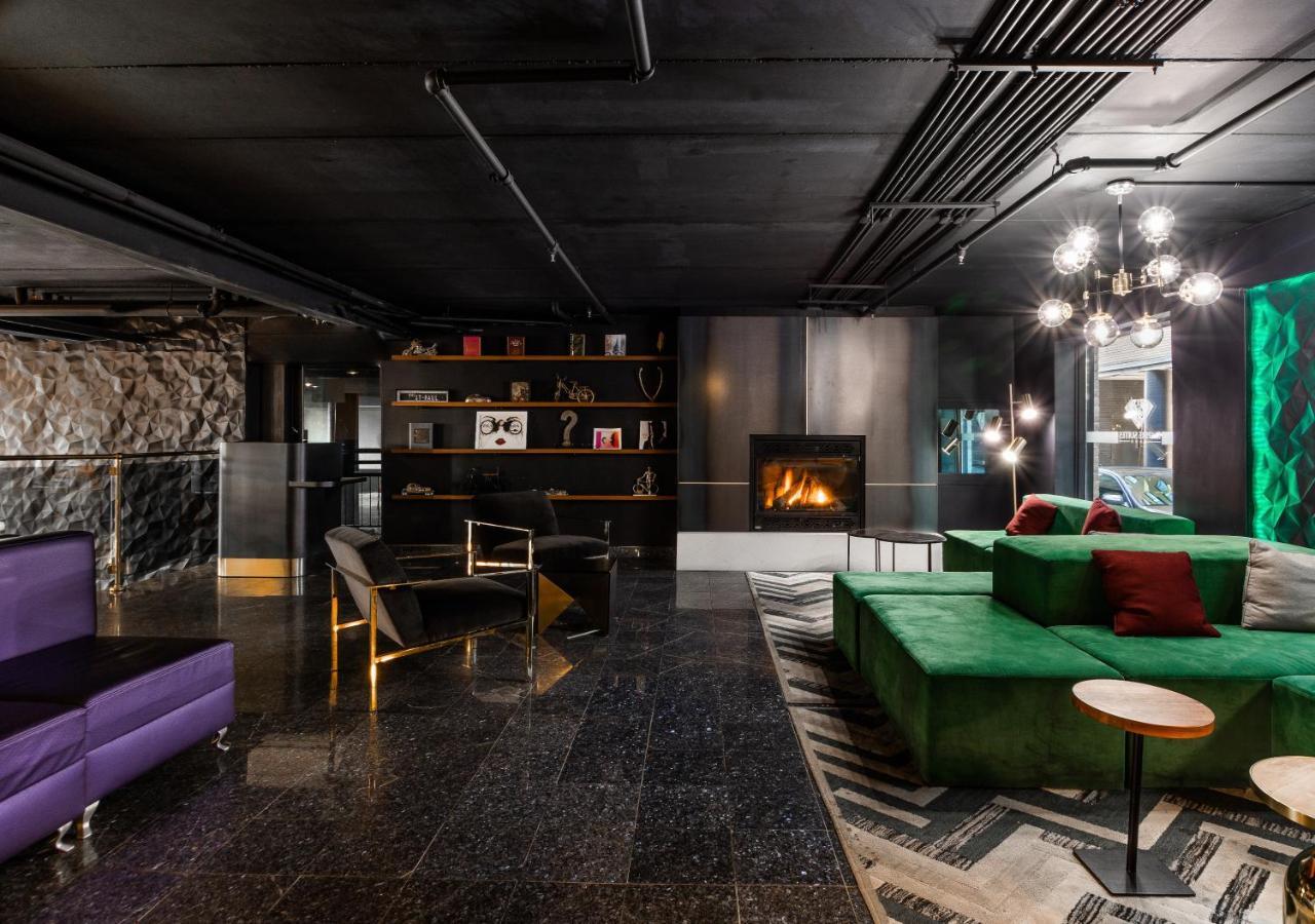 Empire Montreal