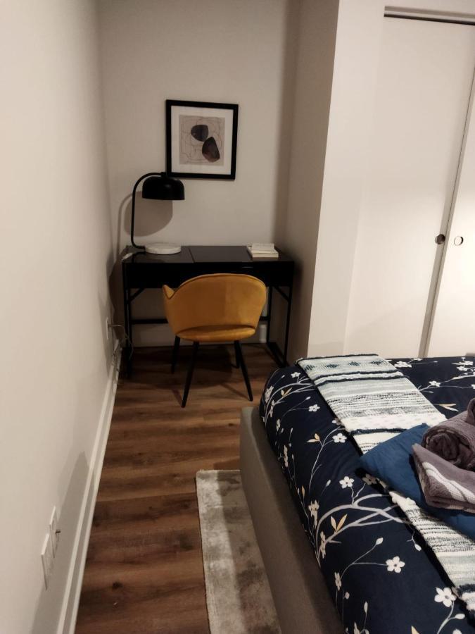 Apartment Corporate / Business In Heart Montreal