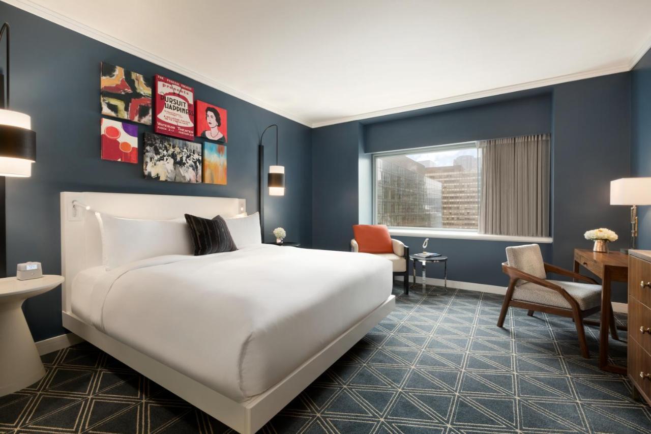 Fairmont The Queen Elizabeth Hotel 5*