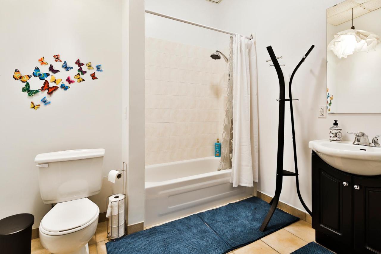 Apartment Stunning Old Port Lofts