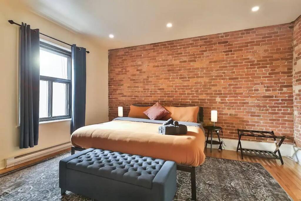 Free Parking - Perfect Location - Must * Montreal