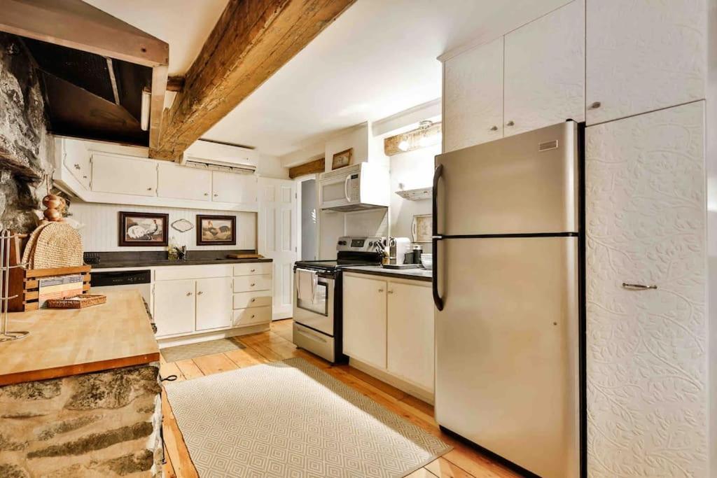Apartment Free Parking - Majestic Old Port Gem - Must *